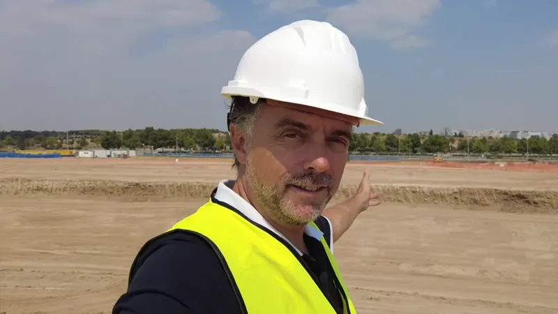 Albert - Capítulo 1 - MADRING