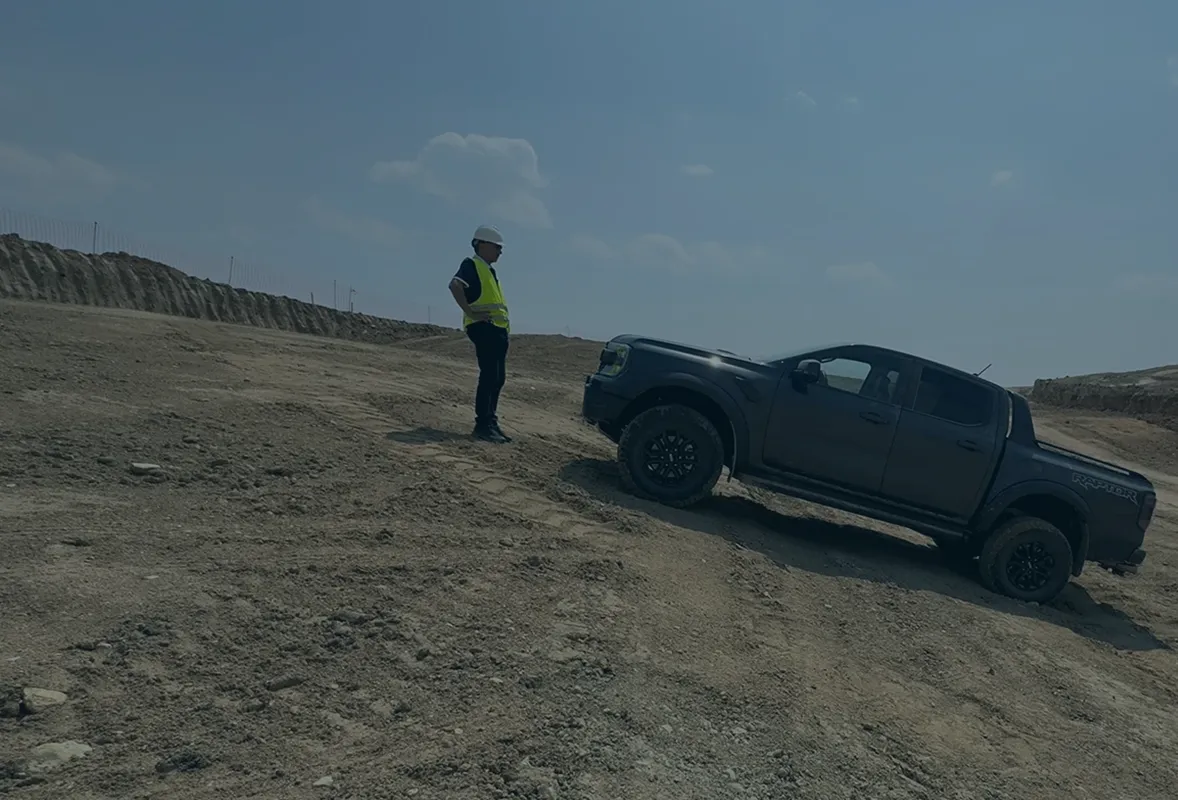 Albert Fábrega en las obras de F1 MADRING