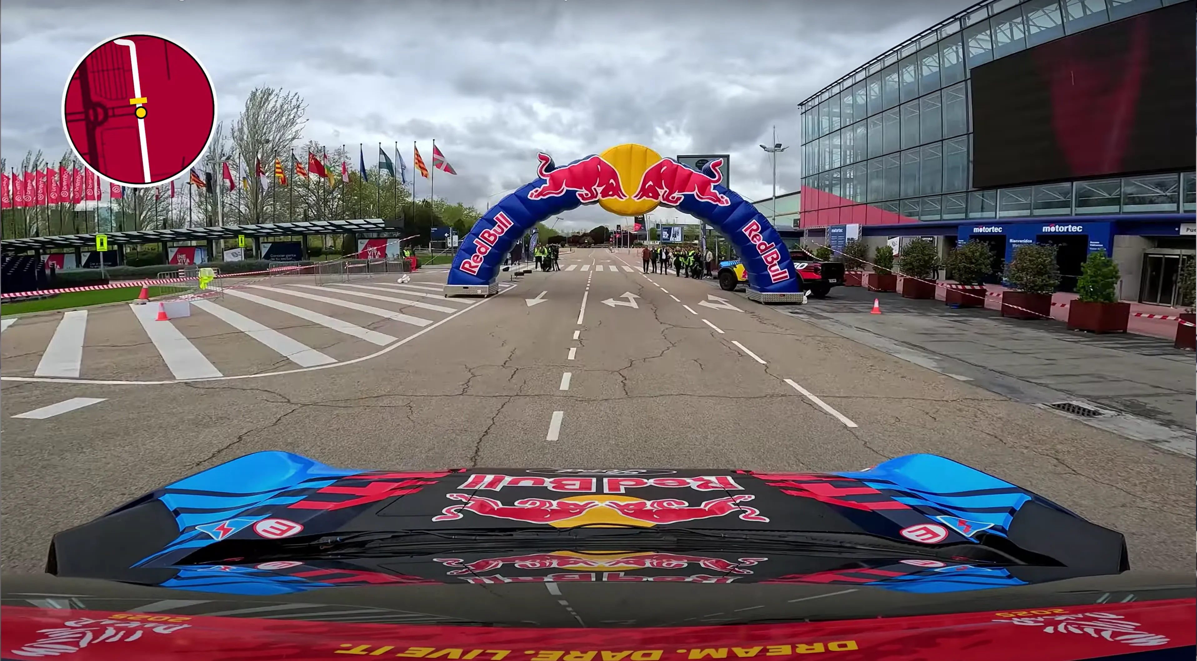 Carlos Sainz inaugura el circuito MADRING
