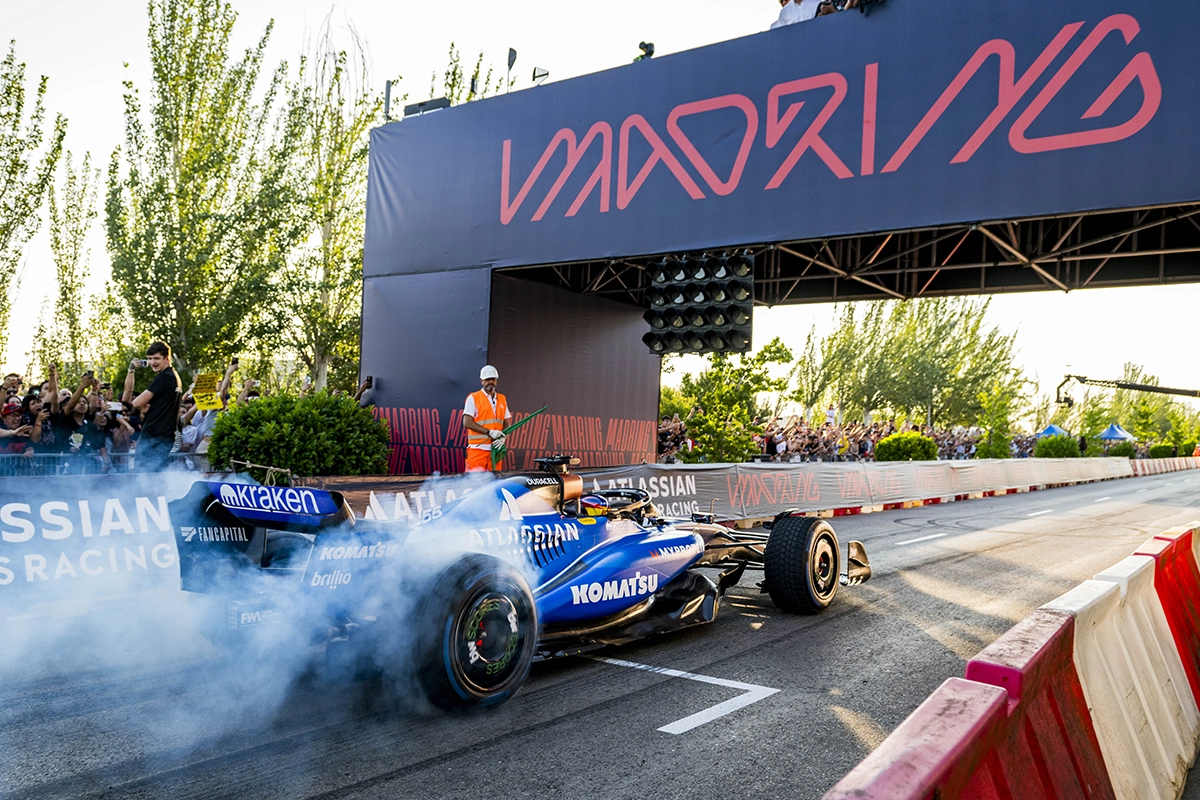 Car in RoadShow at MADRING