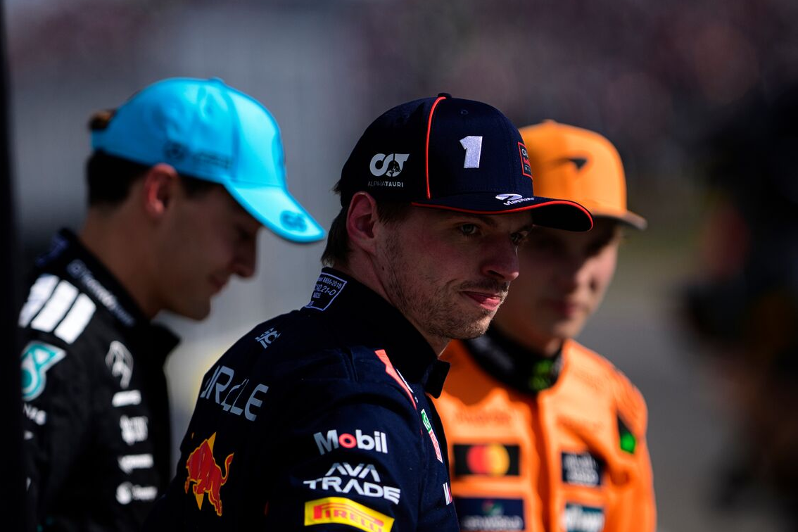 Los pilotos después de la carrera